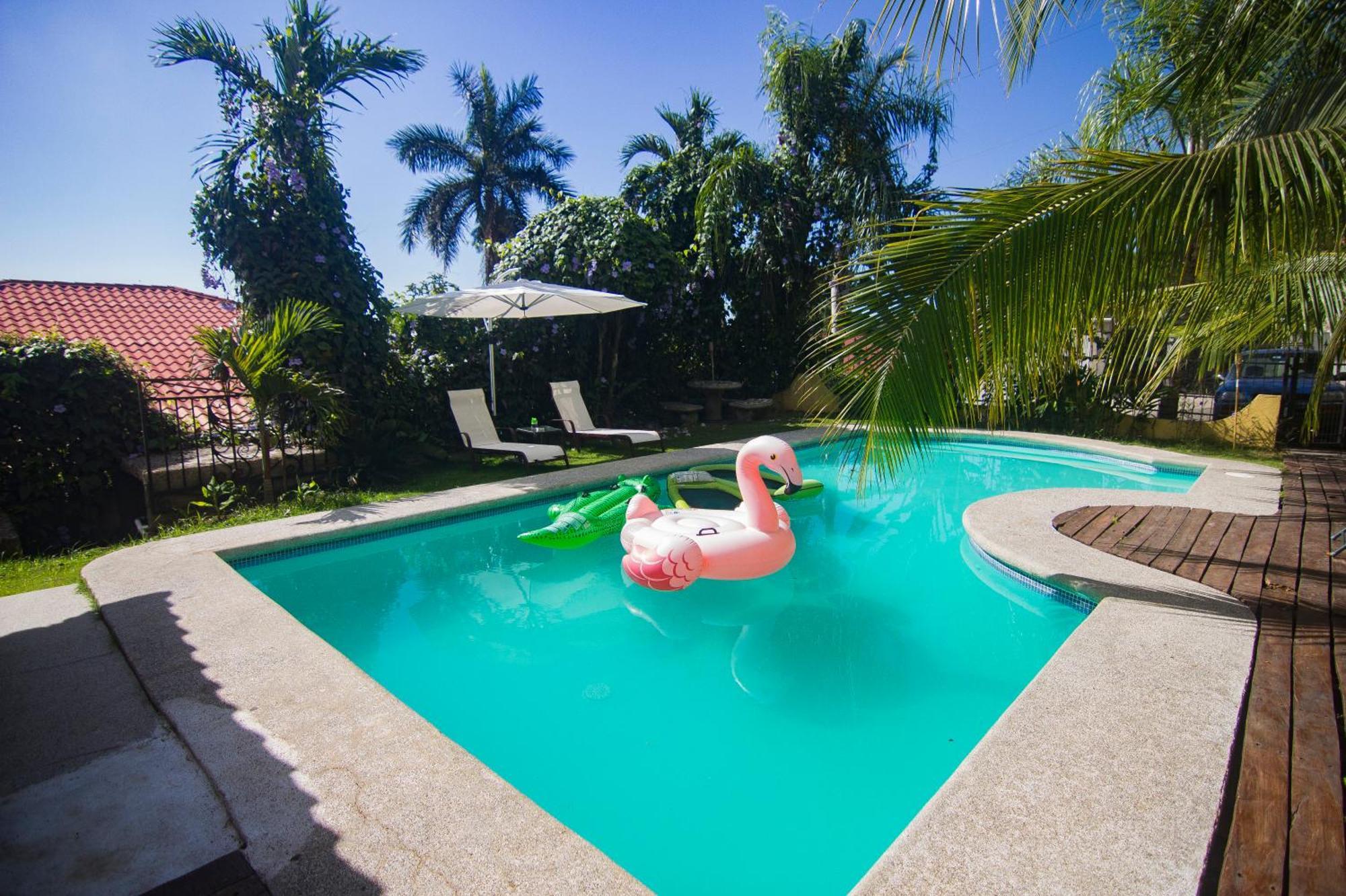 Wipeout Hostel Jaco Bagian luar foto