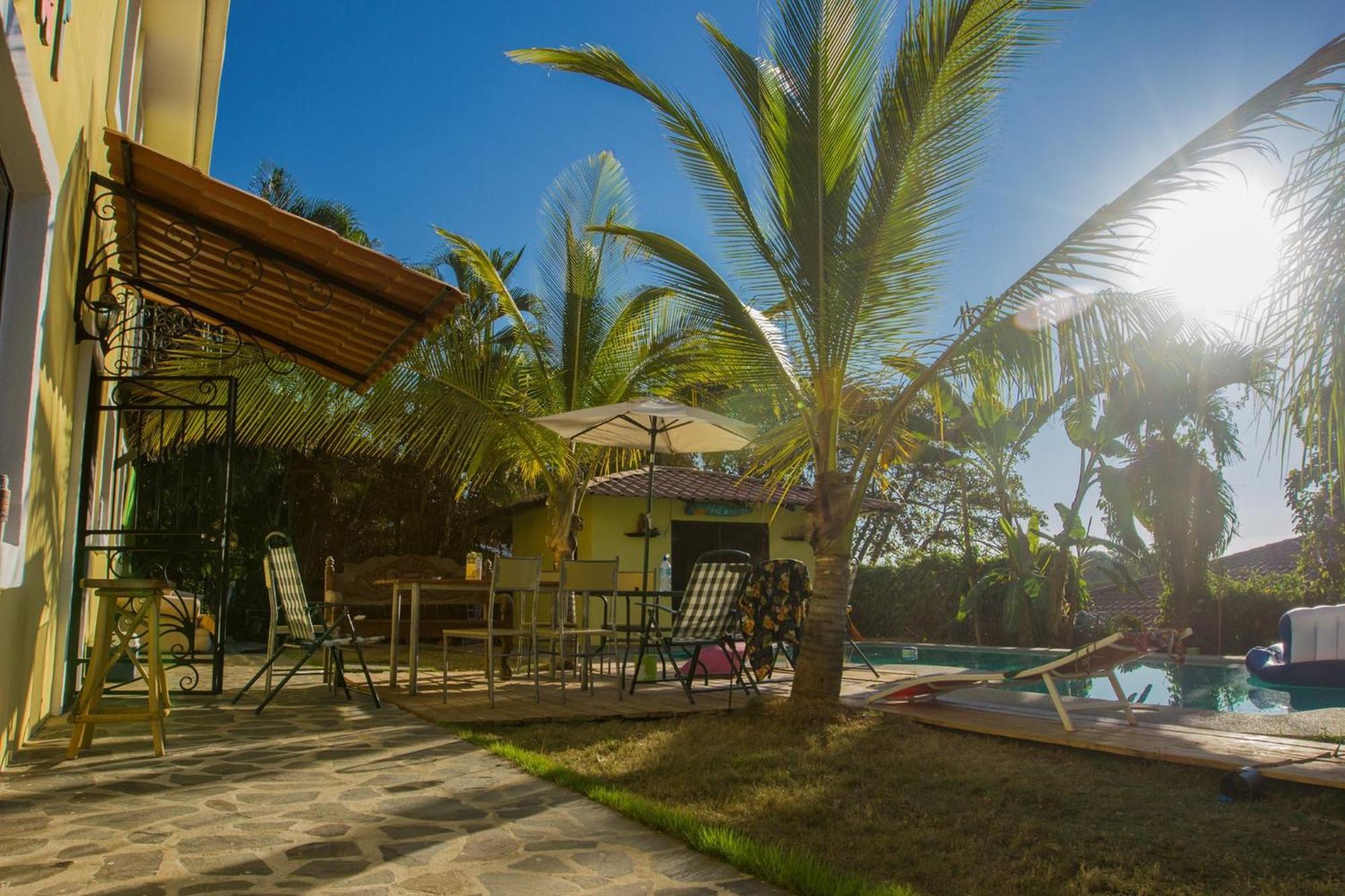 Wipeout Hostel Jaco Bagian luar foto